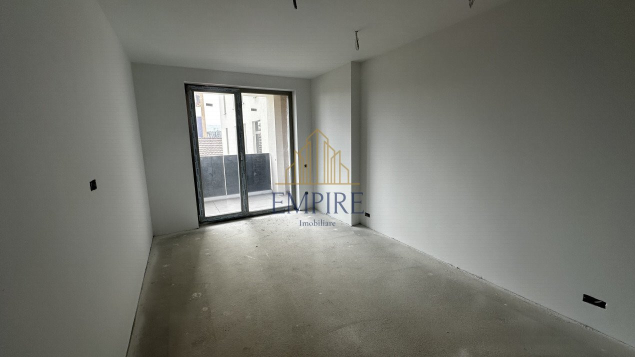 Apartament 2 camere open space, curte comuna, zona Str. Teodor Mihali