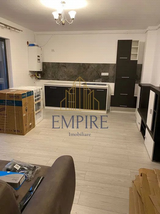 Apartament 2 camere de inchiriat, zona VIVO