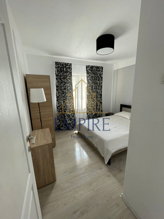 Apartament 2 camere decomandate, etaj intermediar, zona Str. Primaverii 