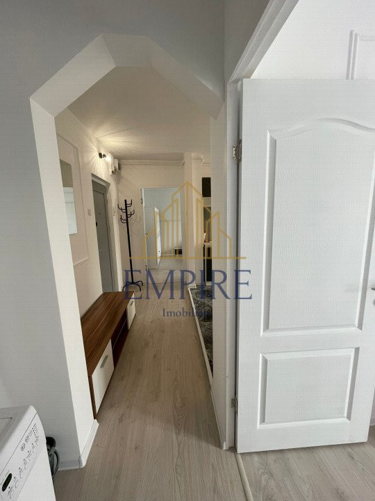 Apartament 2 camere decomandate, etaj intermediar, zona Str. Primaverii 