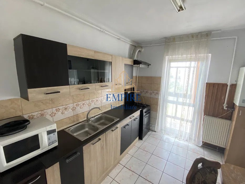 Apartament 2 camere de inchiriat, zona Manastur