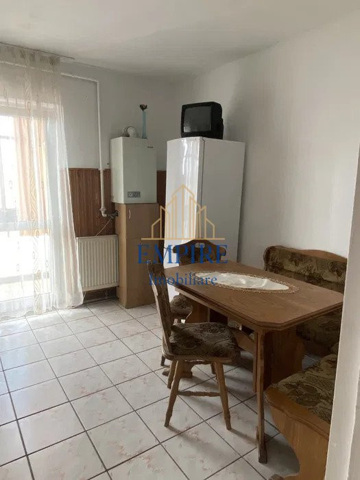 Apartament 2 camere de inchiriat, zona Manastur