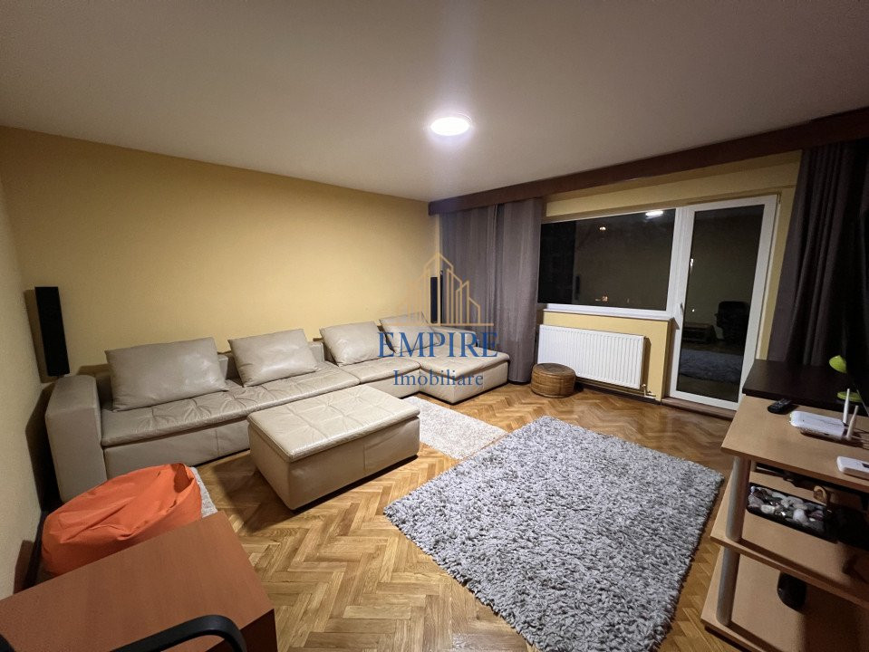 Apartament 4 camere de vanzare, zona Gradini Manastur