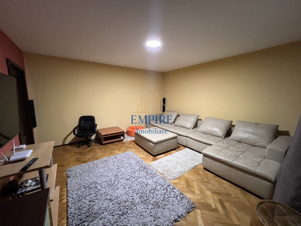 Apartament 4 camere de vanzare, zona Gradini Manastur