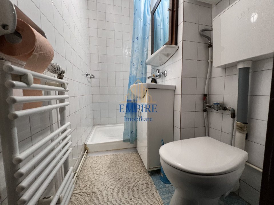 Apartament 4 camere de vanzare, zona Gradini Manastur