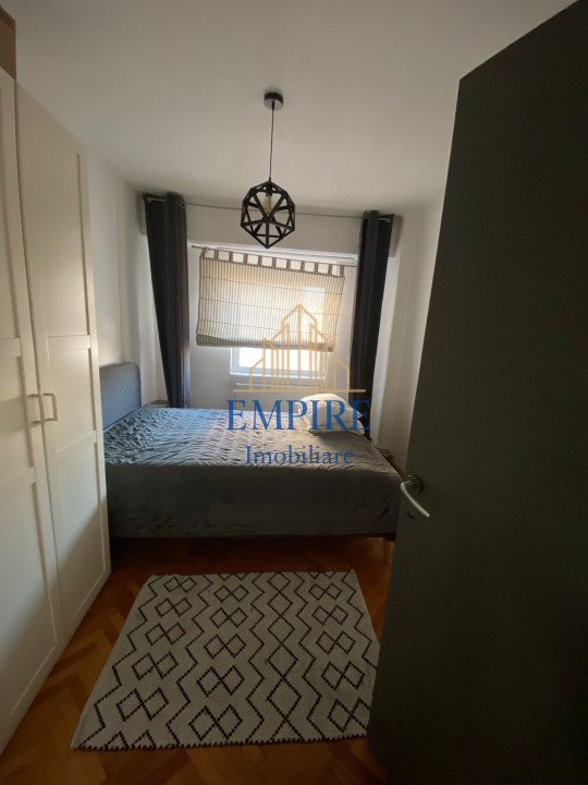 Apartament 4 camere de vanzare, zona Interservisan Gheorgheni