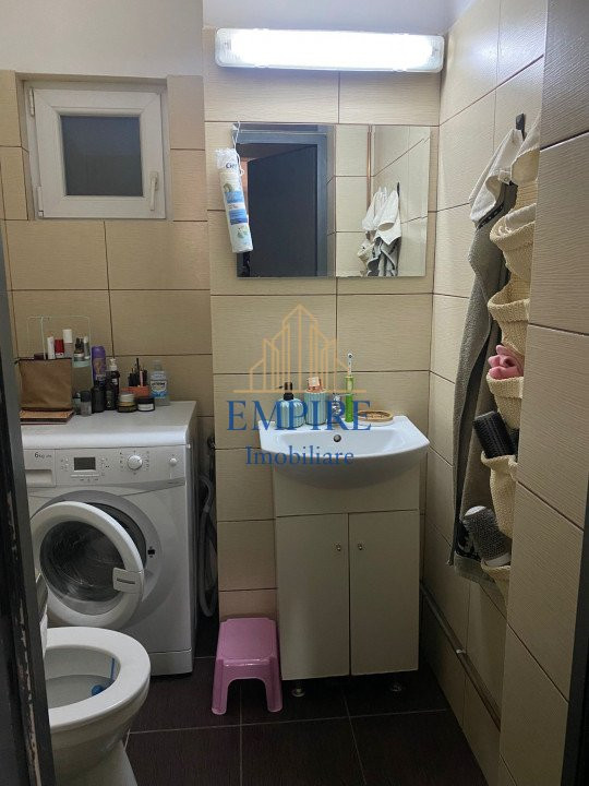 Apartament 4 camere de vanzare, zona Interservisan Gheorgheni