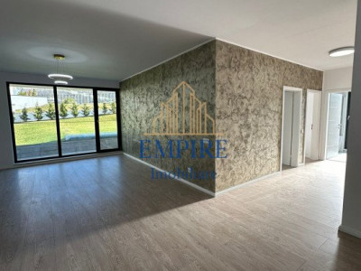 Apartament 3 camere de vanzare, finisat, zona Frunzisului