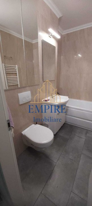 Apartament 2 camere de vanzare, zona Intre Lacuri